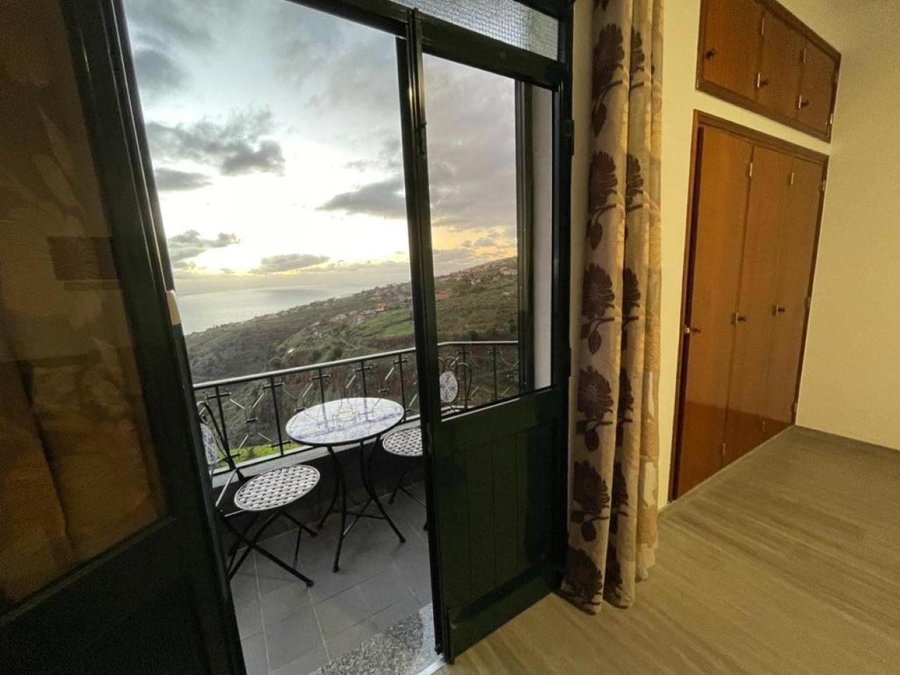 Ferienwohnung Sunset Star Calheta  Exterior foto