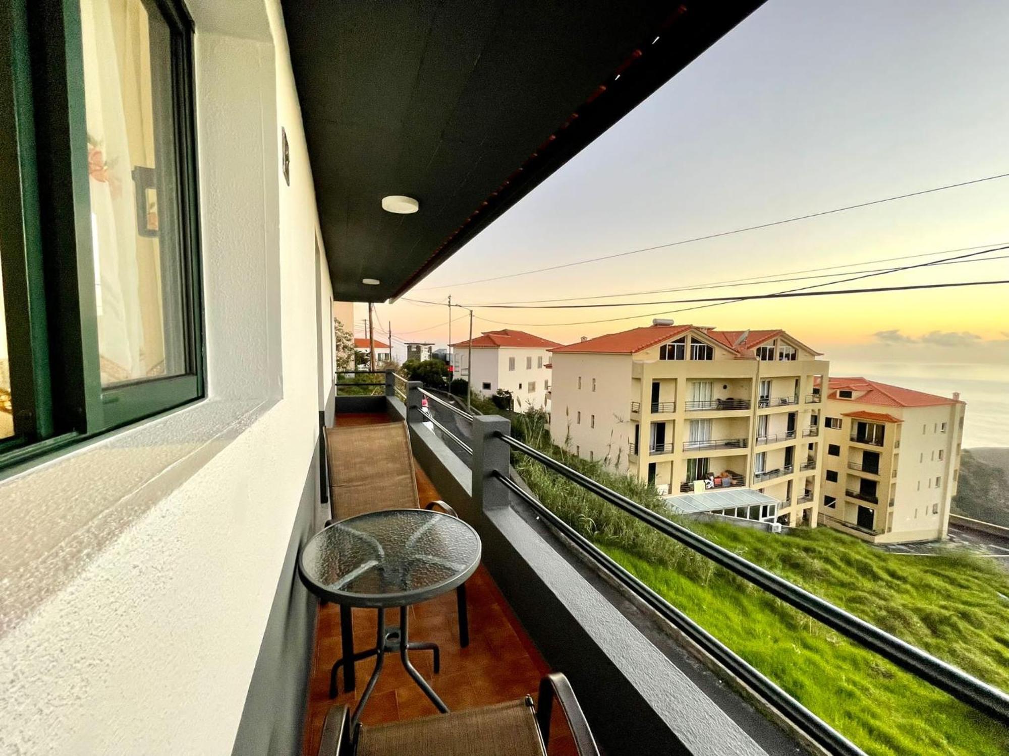 Ferienwohnung Sunset Star Calheta  Exterior foto