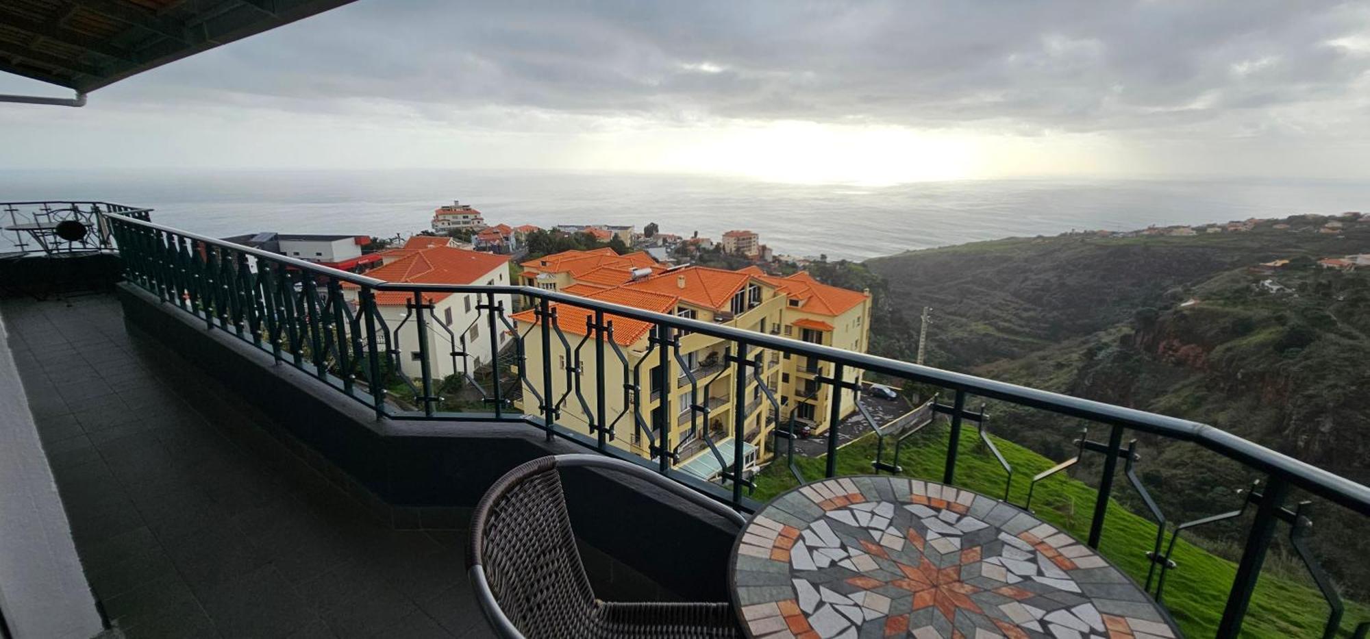 Ferienwohnung Sunset Star Calheta  Exterior foto