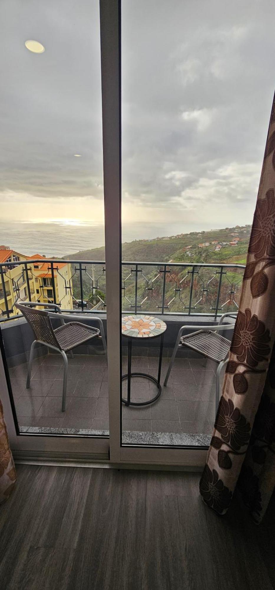 Ferienwohnung Sunset Star Calheta  Exterior foto